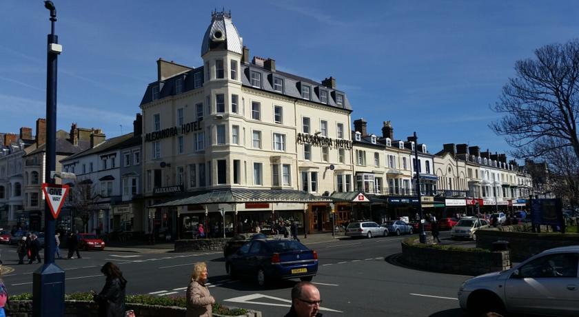 The New Alexandra Hotel Llandudno Exterior foto